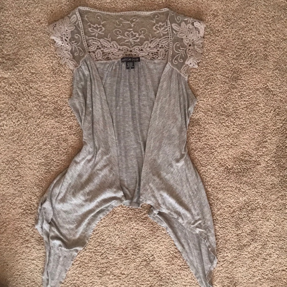 Lovely lace, grey vest/cardigan. Medium